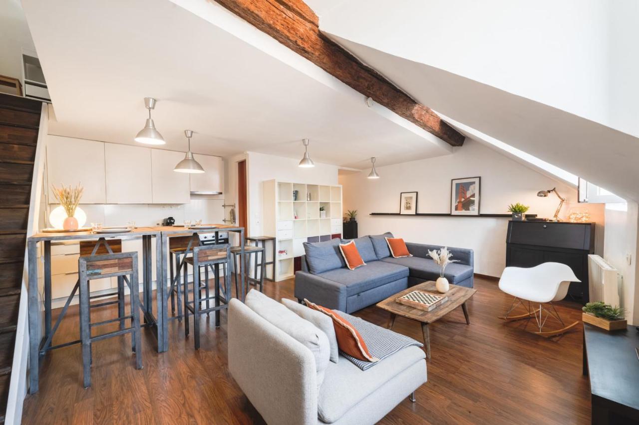 Le Philosophe - Flat In The Heart Of Annecy'S Old Town Lejlighed Eksteriør billede